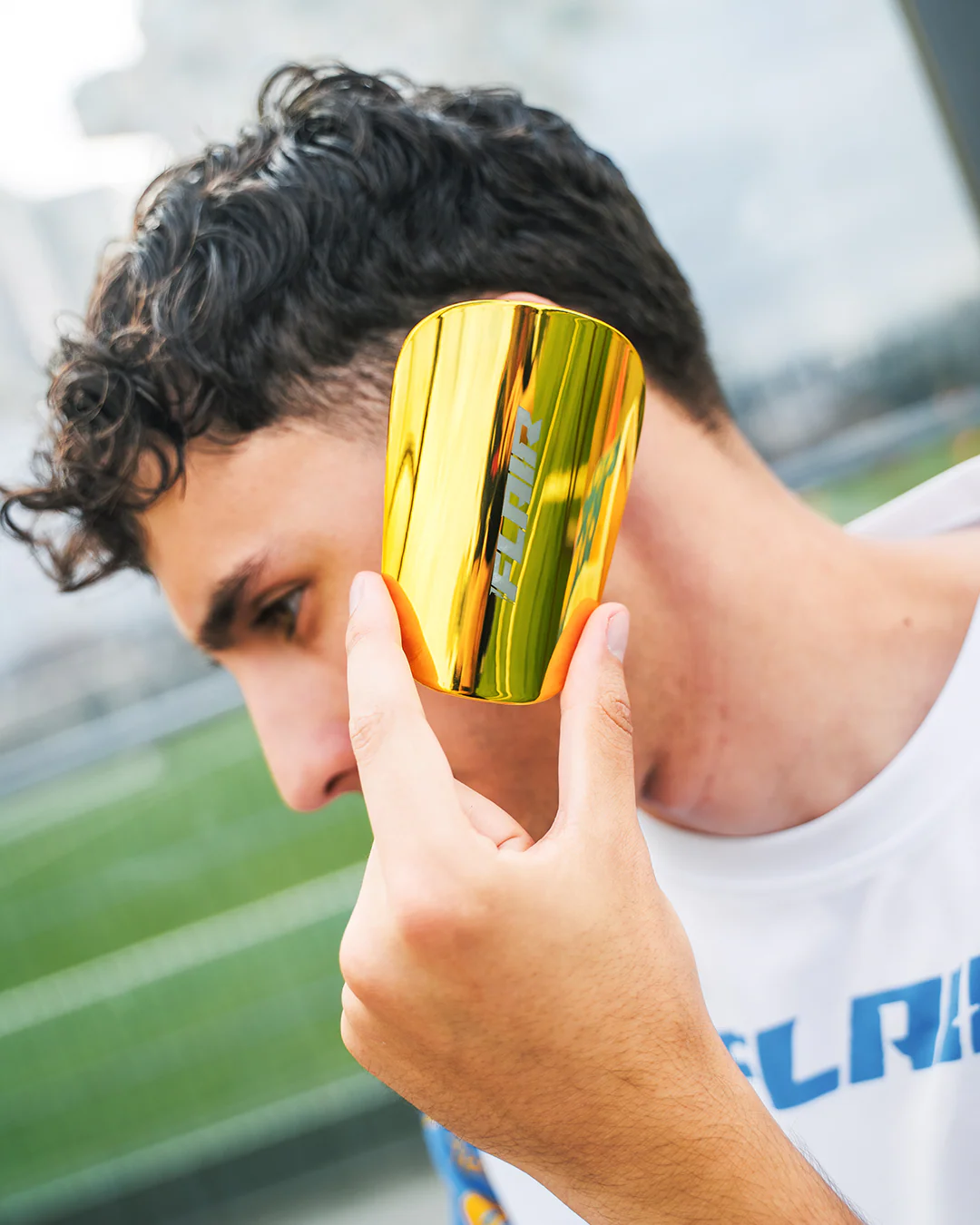 Gold shin pads - Image 7